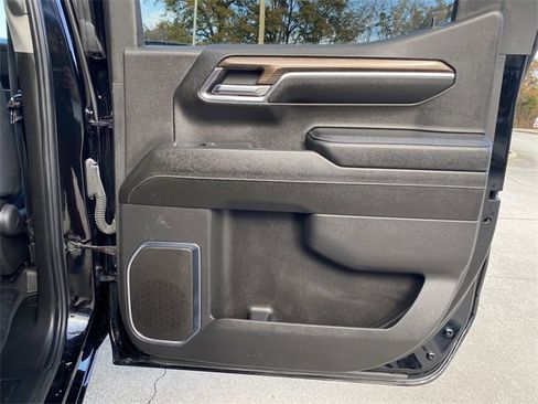 Used 2024 Chevrolet Silverado 1500 LT image 28