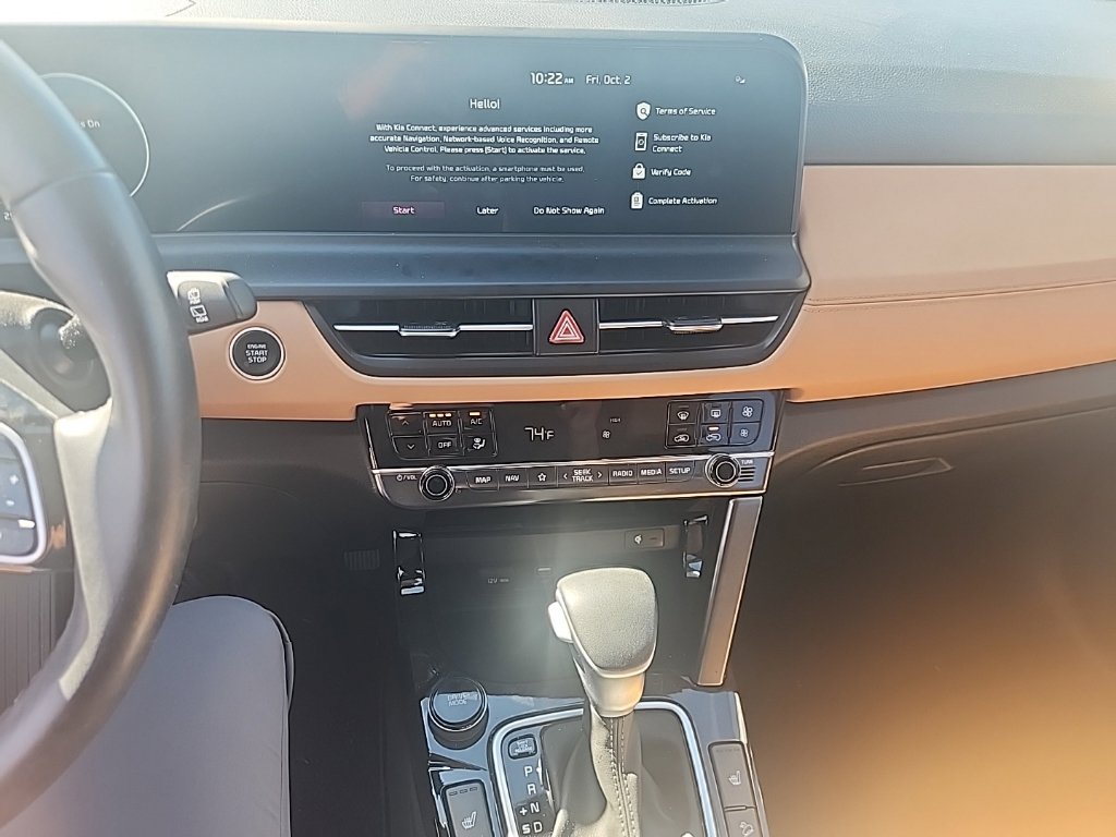Certified 2024 Kia Seltos EX FWD image 22