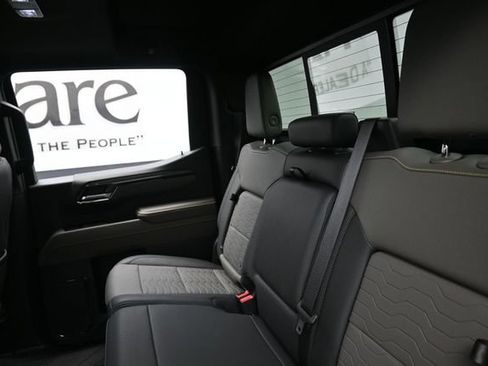 Used 2023 Chevrolet Silverado 1500 ZR2 w/ Technology Package AWD/4WD image 21