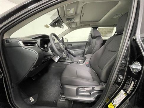 New 2026 Toyota Corolla Cross LE image 9