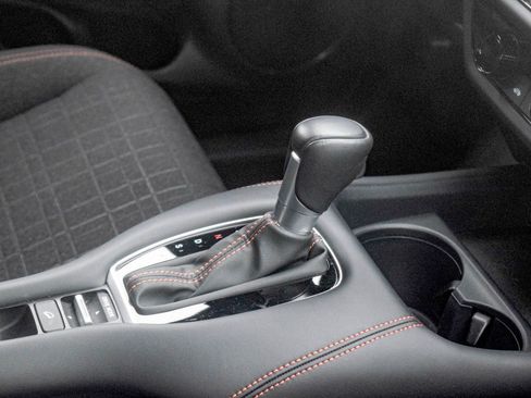 Used 2024 Honda HR-V Sport image 18