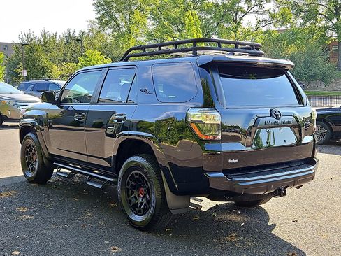 Used 2024 Toyota 4Runner TRD Off-Road Premium w/ TRD Black Wheel Package (TMS) AWD/4WD image 4
