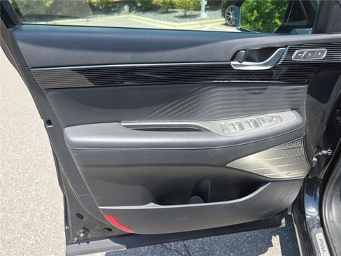 Used 2023 Hyundai Palisade Calligraphy FWD image 17