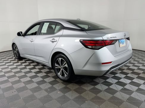 Used 2023 Nissan Sentra SV image 3