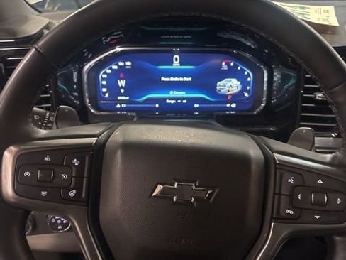 Used 2024 Chevrolet Silverado 1500 RST w/ Convenience Package II image 4