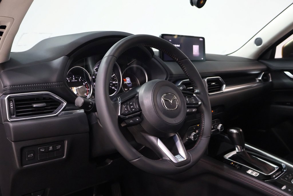 Used 2024 MAZDA CX-5 Carbon Edition AWD/4WD image 17