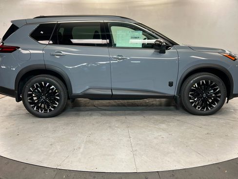 New 2026 Nissan Rogue SV image 6