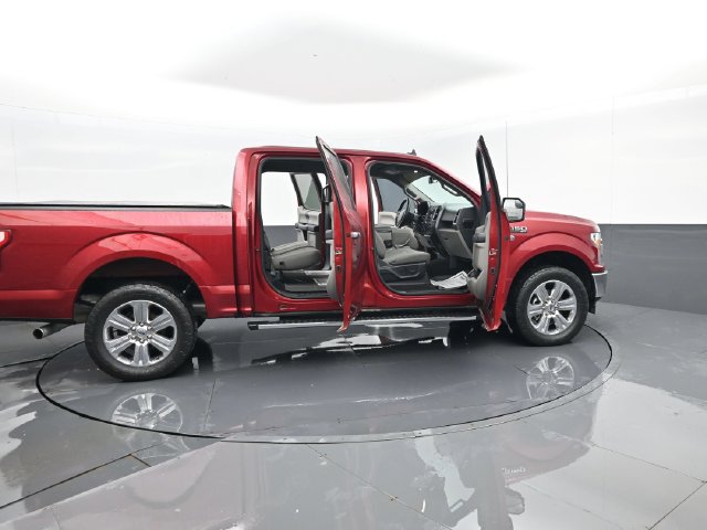 Used 2019 Ford F150 XLT w/ Equipment Group 302A Luxury AWD/4WD image 28