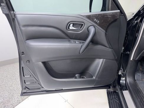 Used 2024 INFINITI QX80 Luxe w/ Cargo Package image 12