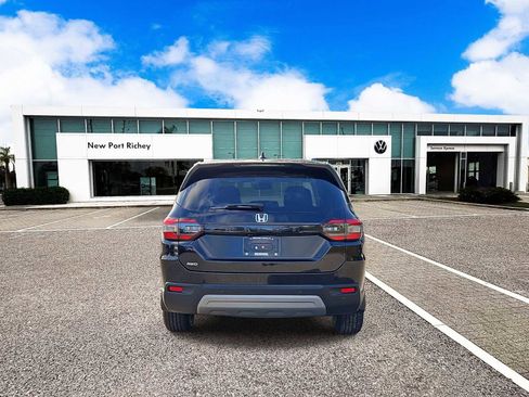 Used 2025 Honda Pilot EX-L image 7