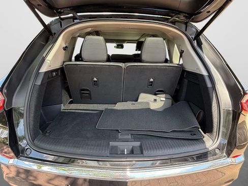 Certified 2025 Acura MDX SH-AWD w/ Technology Package image 8