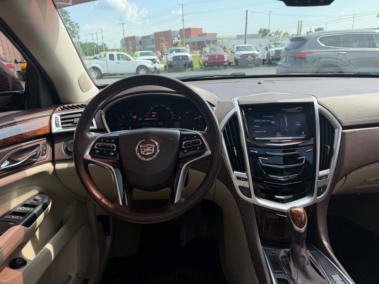Used 2016 Cadillac SRX Luxury w/ Driver Awareness Package FWD image 15