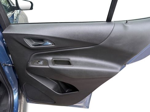 Used 2024 Chevrolet Equinox LT image 23