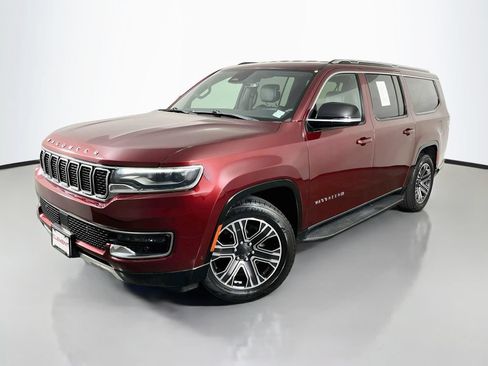 Used 2023 Jeep Wagoneer L Series II AWD/4WD image 1