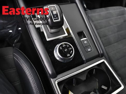 Used 2024 Mitsubishi Outlander SE AWD/4WD image 20