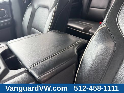 Used 2019 RAM 1500 Laramie AWD/4WD image 17