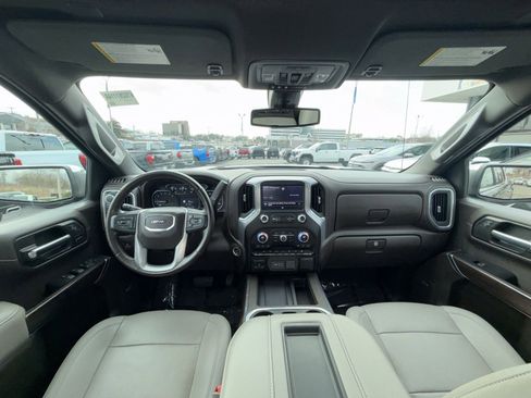 Used 2022 GMC Sierra 1500 SLT w/ SLT Premium Plus Package image 23