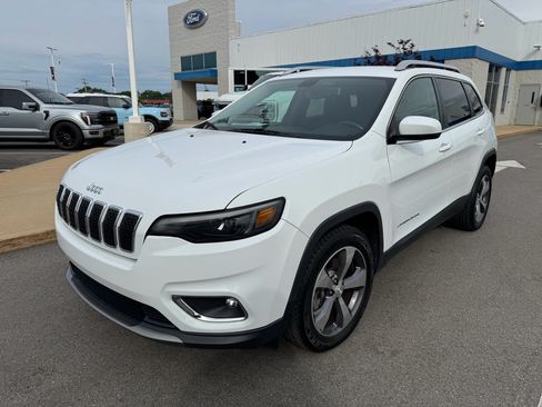 Used 2020 Jeep Cherokee Limited FWD image 4