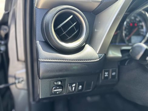 Used 2015 Toyota RAV4 Limited AWD/4WD image 16