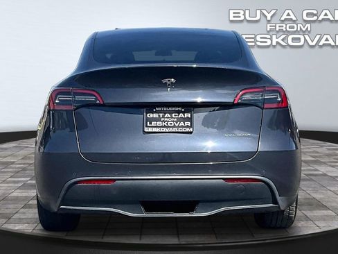 Used 2021 Tesla Model Y Long Range AWD/4WD image 4