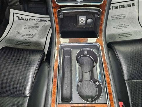 Used 2017 Lincoln Continental Reserve w/ Climate Package image 15