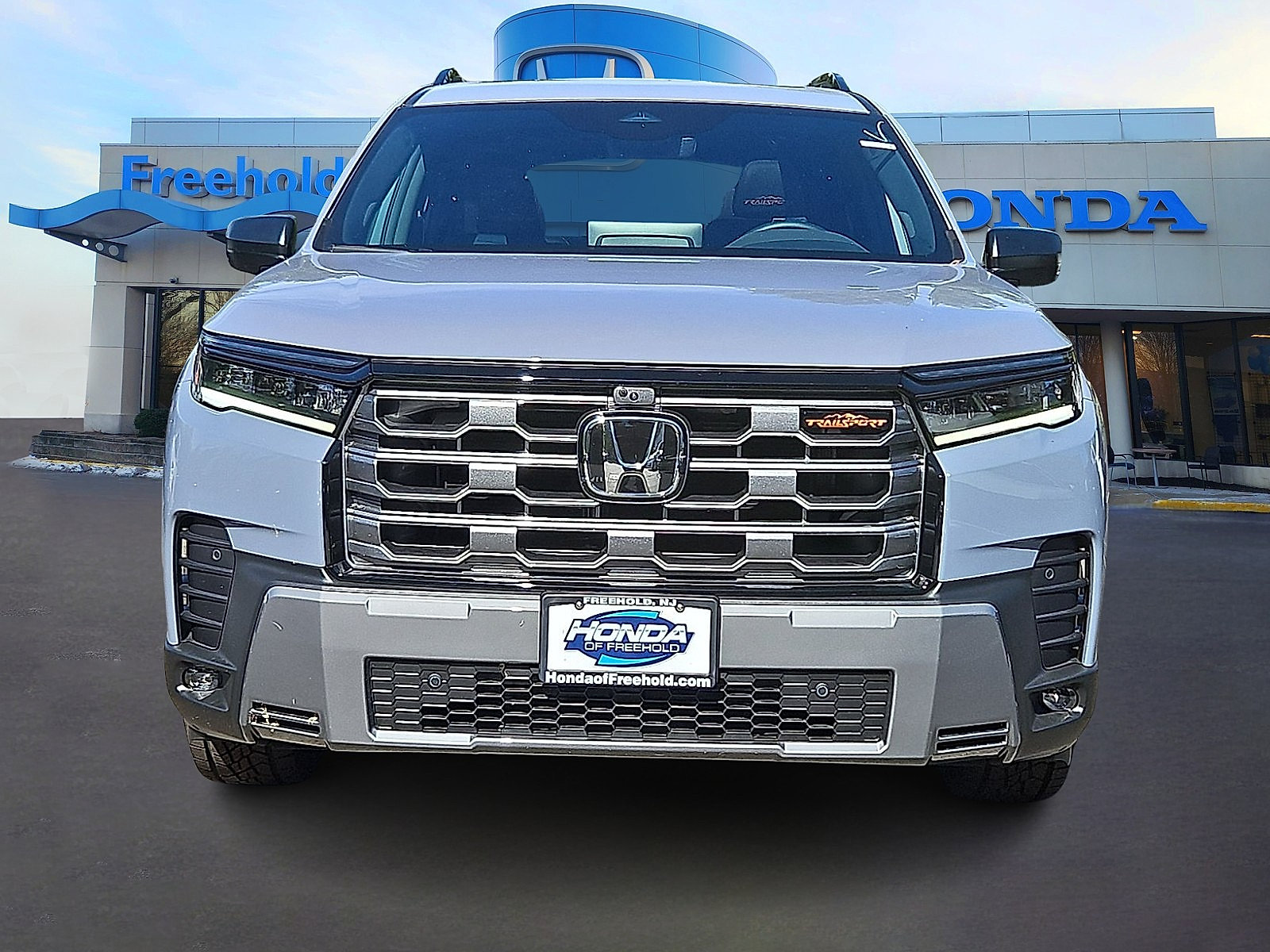 New 2026 Honda Pilot TrailSport image 2