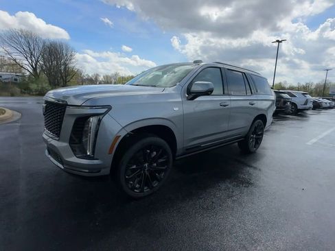 New 2026 Cadillac Escalade Platinum Sport w/ LPO, ONYX Package image 4