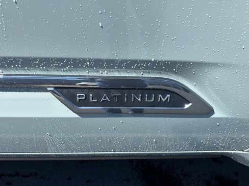 New 2026 Toyota Tundra Platinum AWD/4WD image 9