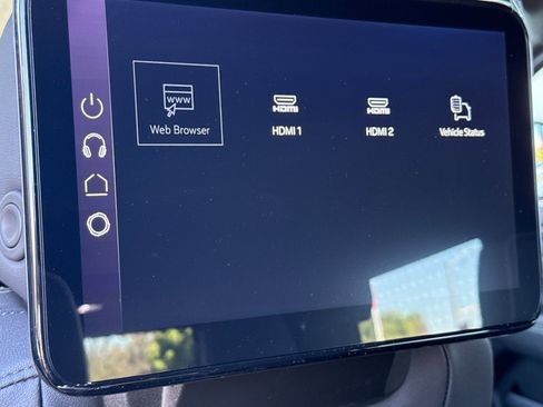 New 2026 GMC Yukon Elevation w/ Elevation Premium Package image 16