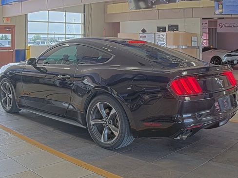 Used 2015 Ford Mustang Coupe w/ Equipment Group 051A RWD image 4