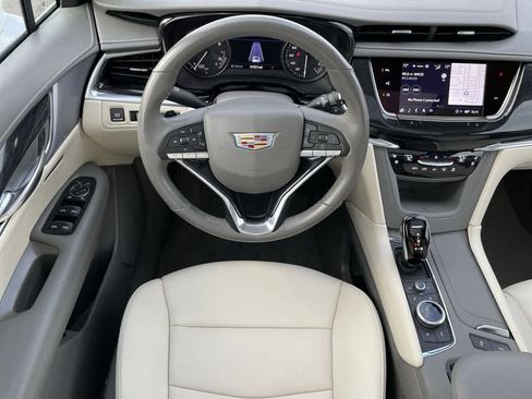 Certified 2024 Cadillac XT6 Premium Luxury w/ Technology Package image 11