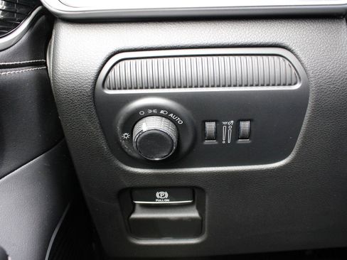 New 2026 Jeep Grand Wagoneer Limited w/ Premium Group II AWD/4WD image 19