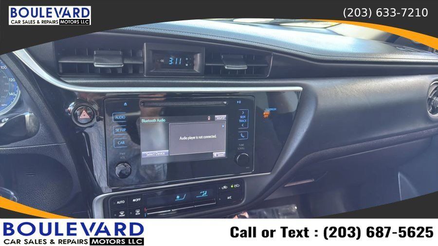 Used 2019 Toyota Corolla LE FWD image 11