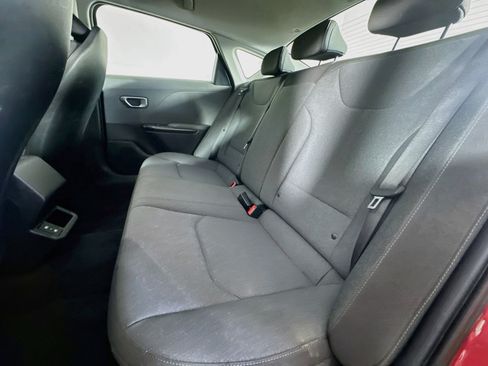 Used 2025 Kia K4 FWD image 26
