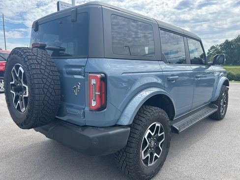 Used 2025 Ford Bronco Outer Banks AWD/4WD image 3