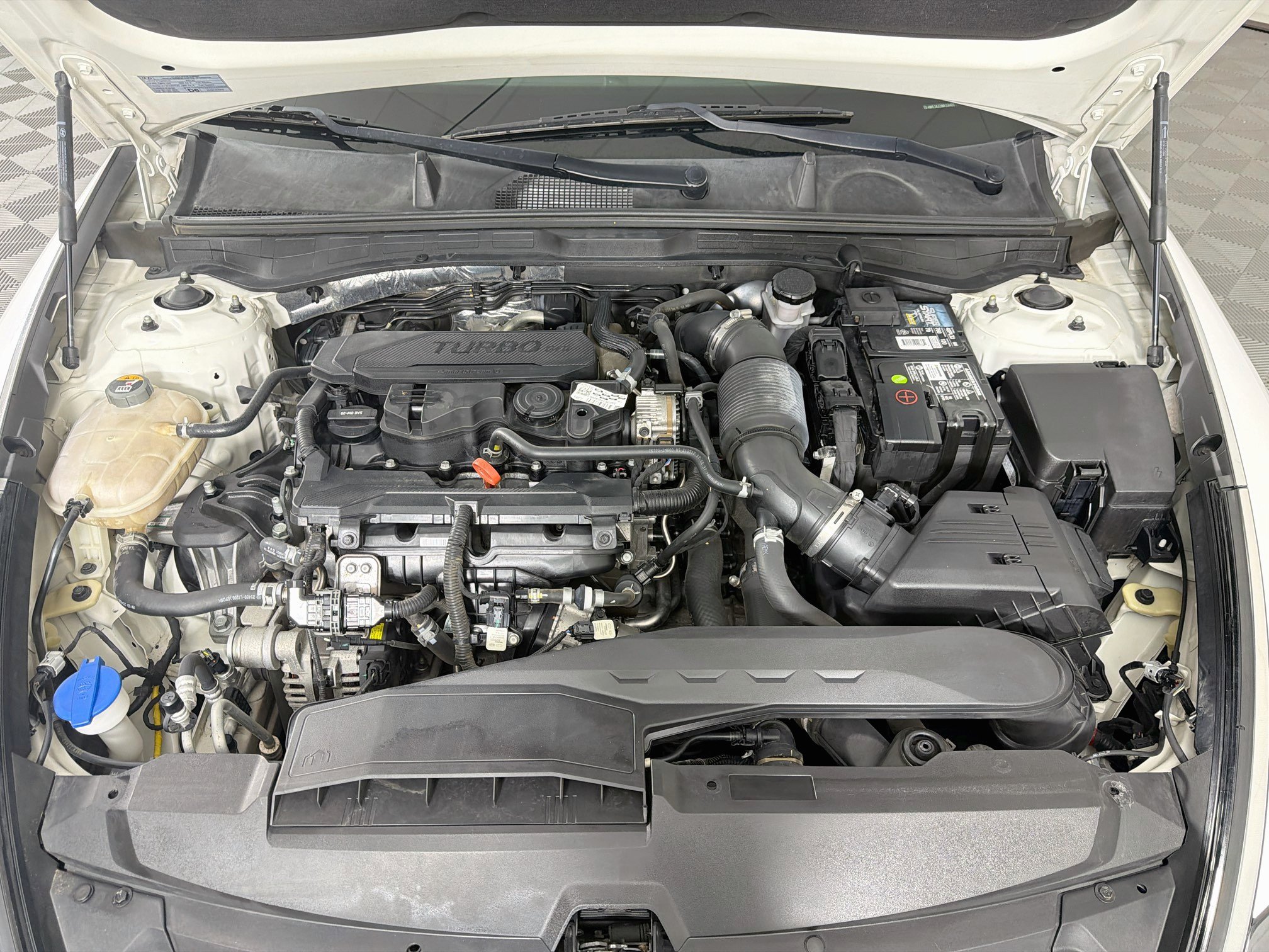 Used 2021 Hyundai Sonata Limited w/ Preferred Accessory Package FWD image 34