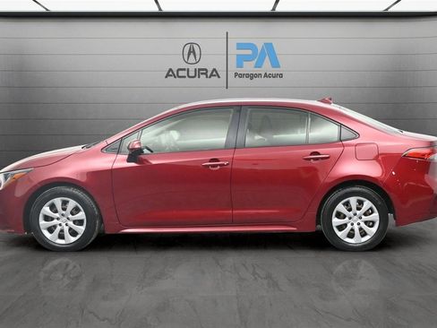 Used 2022 Toyota Corolla LE image 17