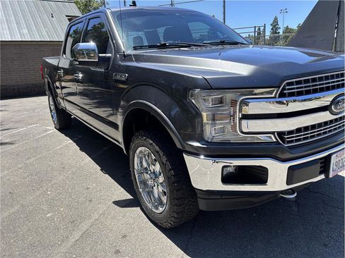 Used 2019 Ford F150 Lariat w/ Equipment Group 502A Luxury AWD/4WD image 1