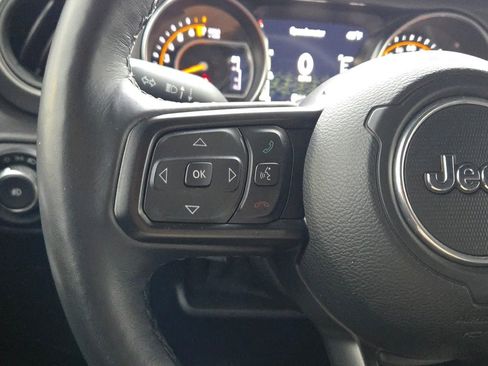 Used 2021 Jeep Wrangler Unlimited Sport image 31