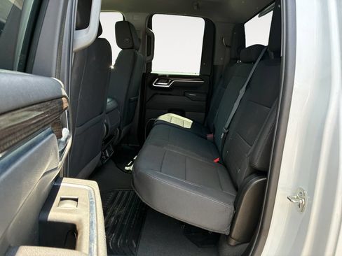 Used 2025 Chevrolet Silverado 2500 LT w/ Convenience Package AWD/4WD image 13