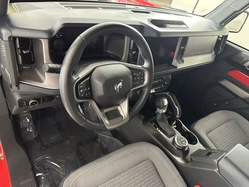 Used 2023 Ford Bronco Outer Banks image 22