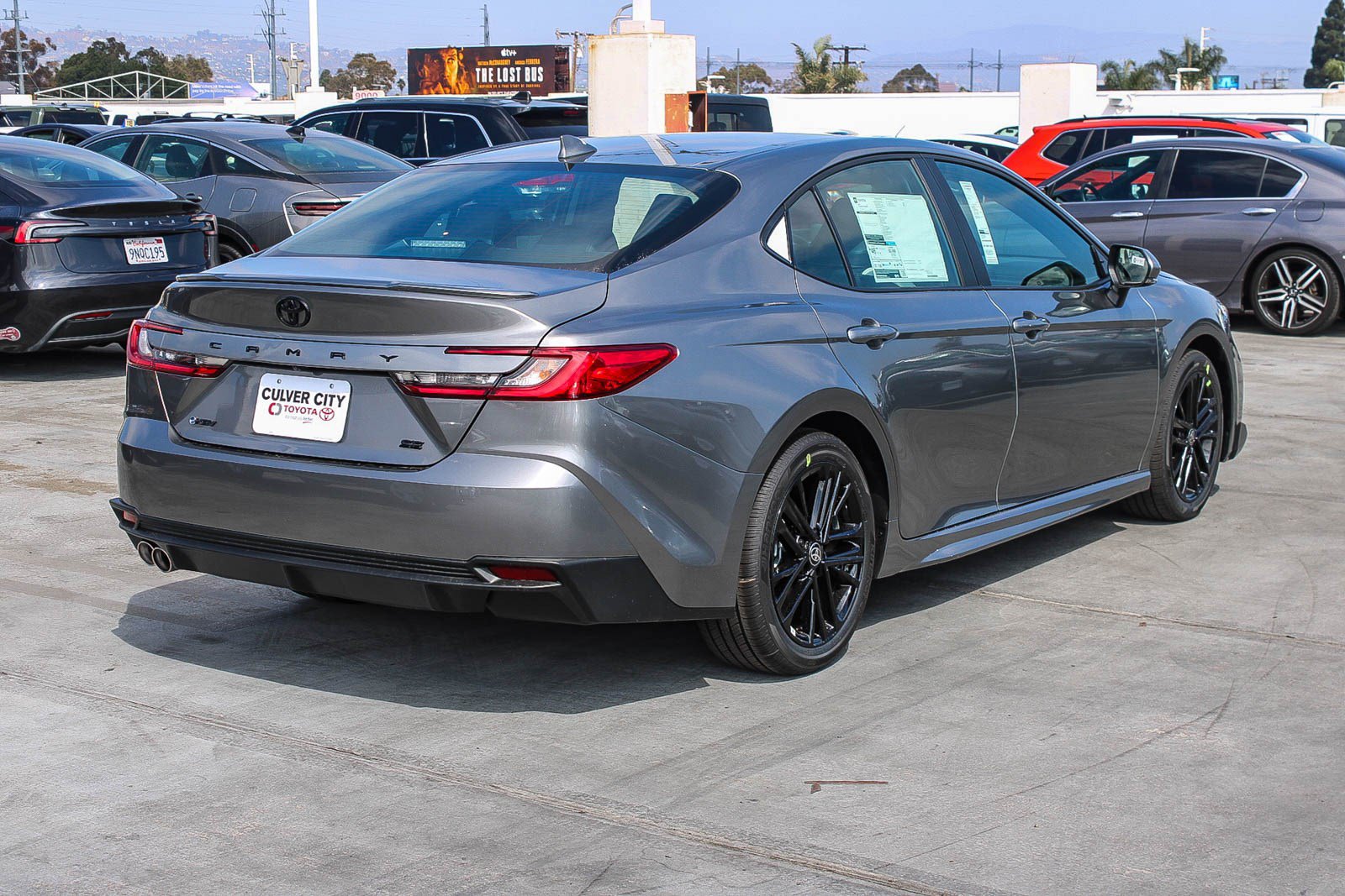 New 2026 Toyota Camry SE FWD image 9