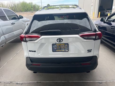 Used 2025 Toyota RAV4 XLE image 3