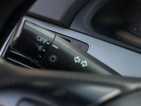 Used 2015 Honda Accord LX image 41