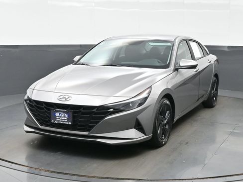 Certified 2023 Hyundai Elantra SEL FWD image 1