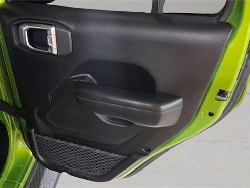 Used 2018 Jeep Wrangler Unlimited Sport S image 15