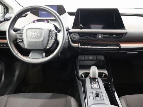 Used 2024 Toyota Prius Prime FWD image 15