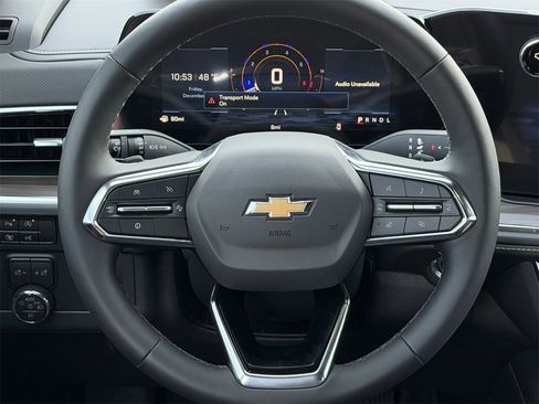 New 2026 Chevrolet Suburban Premier image 12