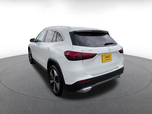 Used 2025 Mercedes-Benz GLA 250 4MATIC image 11