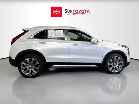 Used 2020 Cadillac XT4 Premium Luxury w/ Enhanced Visibility Package image 2